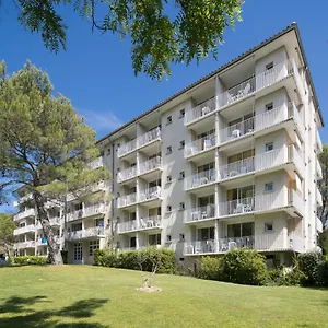 https://residence-les-hautes-plaines.fr-provencehotel.com