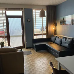 Columbia Apartment