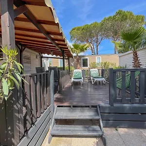 https://sas-robrecht.fr-provencehotel.com