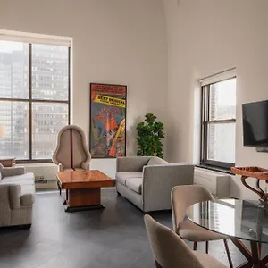 The Manhattan Club מלון ניו יורק