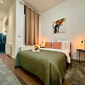 https://luxury-suites-centrum.hotelsghent.com