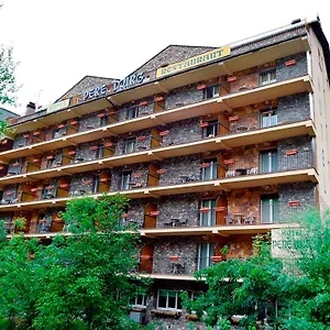 https://pere-durg.andorra-la-vella-hotels.net