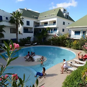 leme-bedje-santa-maria-1234.cape-verdehotels.com/