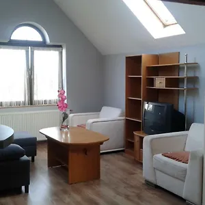 https://apartament-kompas-kolobrzeg.kolobrzeghotels.com
