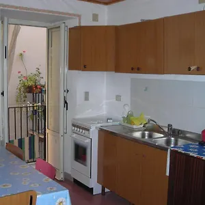 https://azzurra-house.sicilyhotelsitaly.net